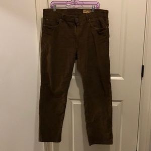 Like new Orvieto cords